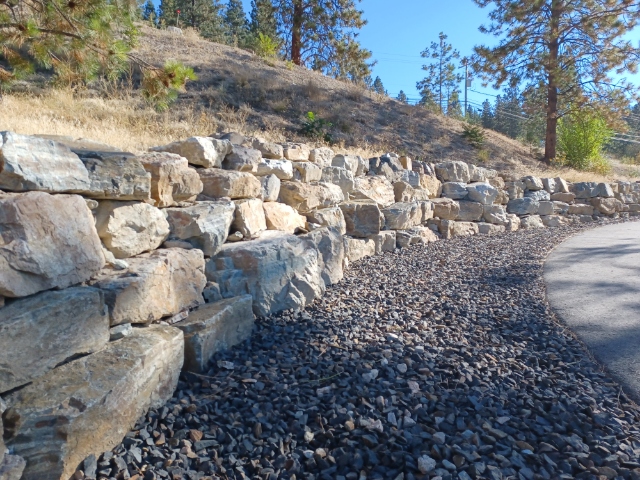 Front Drive Retaining Wall